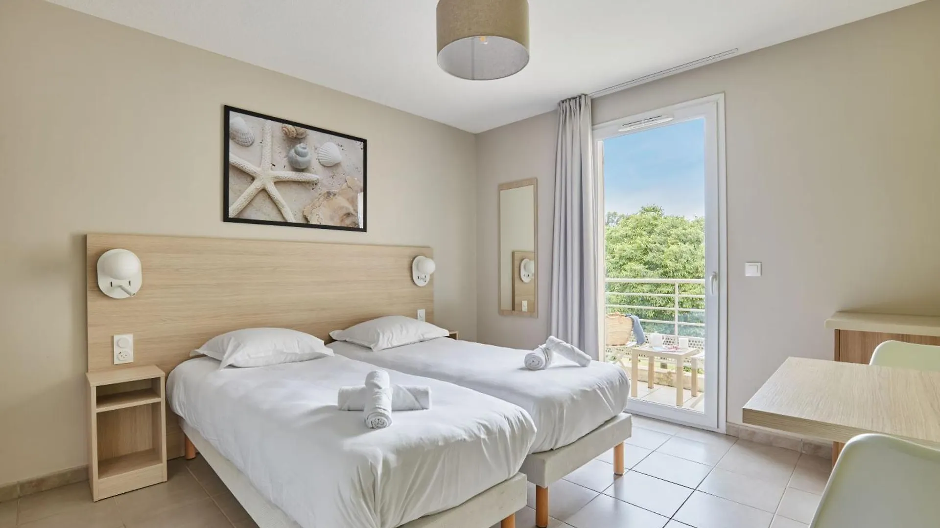 Résidence Odalys Les Océanides La Londe-les-Maures Aparthotel